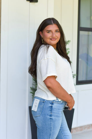 Basic Crop - Ivory