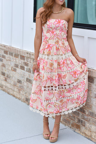 Lavish Retail Co | Women's Boutique | Midtown Village, Tuscaloosa AL Lavish Retail + Co. Lavish Retail Co | Women's Boutique | Midtown Village, Tuscaloosa AL Lavish Retail + Co.