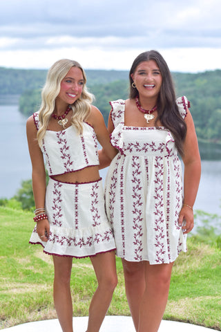 Wine Embroidered Set