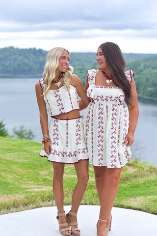 Wine Embroidered Set