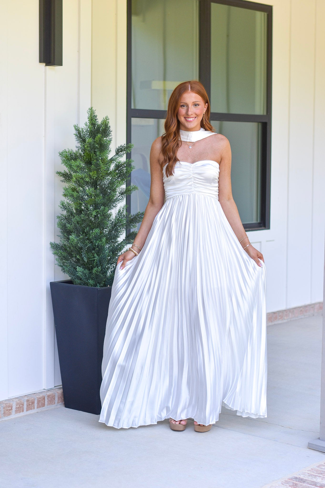 White Pleated Maxi Small