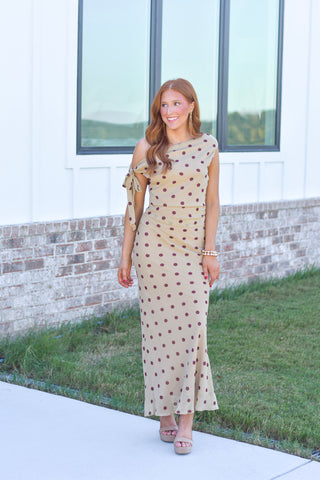 Tan Polka Set