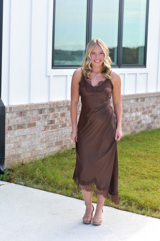 Satin Lace Midi - Brown