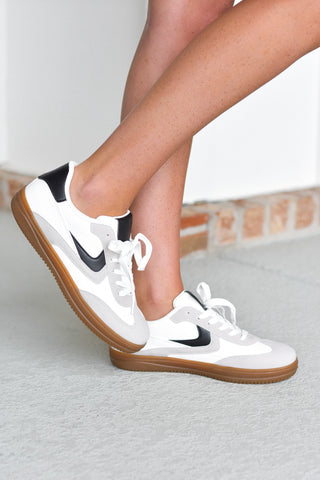 Giana Sneaker