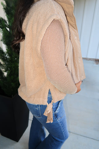 Fleece Vest - Tan