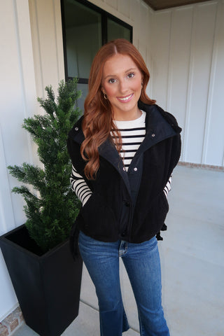 Fleece Vest - Black